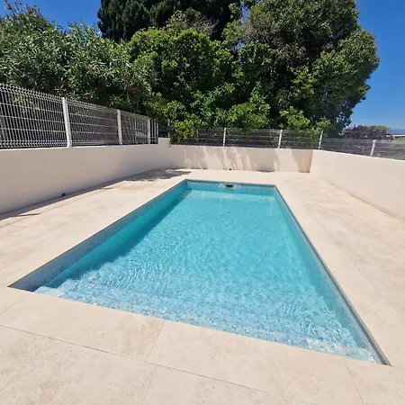 Anthala Proche Centre Avec Acces Piscine アンティーブ
